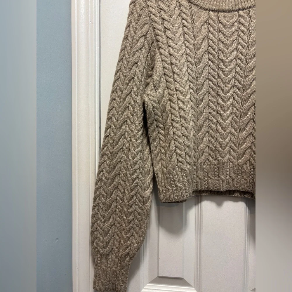 & Other Stories Women's Brown Crewneck Cable Knit Wool/Alpaca Sweater Size Small